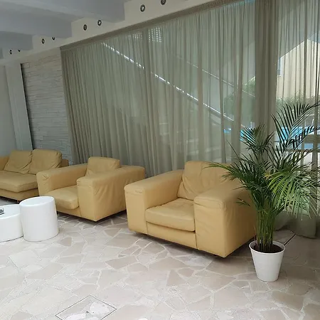 Sorriso Milano Marittima